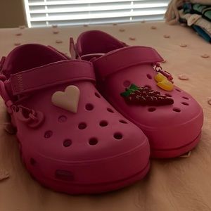 post malone crocs with jibits